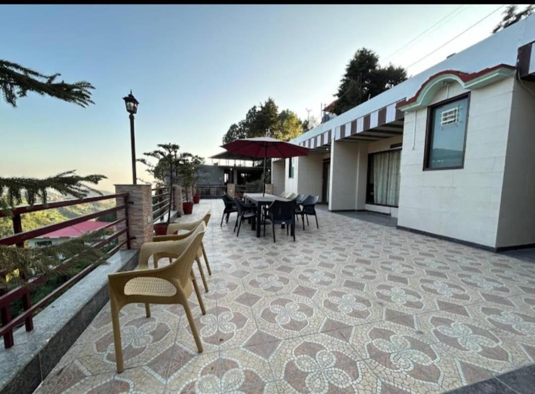 Hotel 7 Heavens Mussoorie Esterno foto